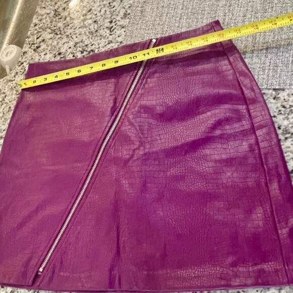 BAR III MINI SKIRT PURPLE Sz L CROC EMBOSSING FAUX LEATHER PREPPY CHIC AESTHETIC - Picture 6 of 16